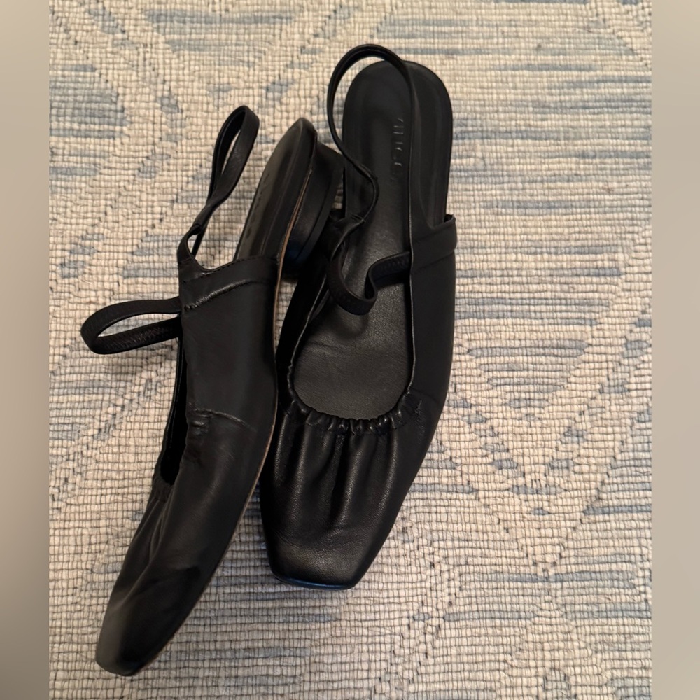 Vince Black Leather Flats - Picture 9 of 9